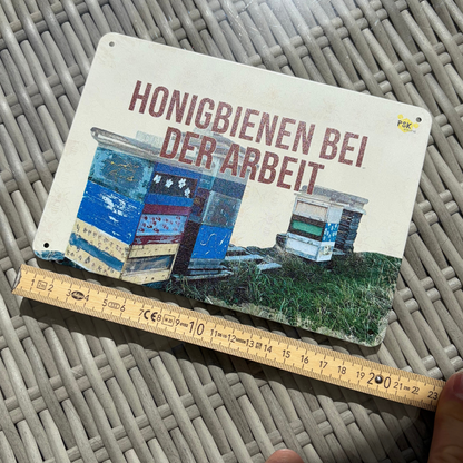 Blechschild (Honigbienen bei der Arbeit)