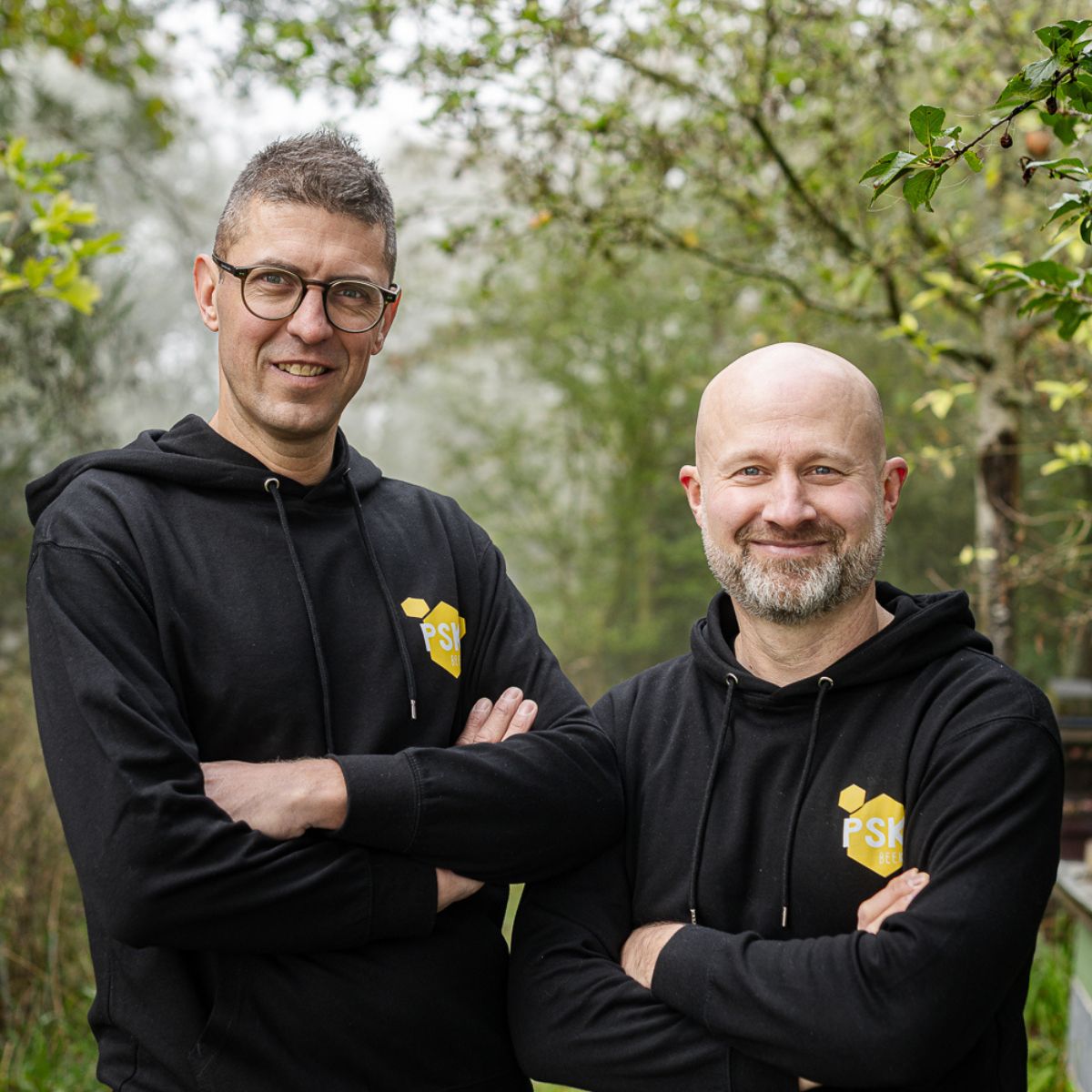Beekeeper hoodie with beekeeping rules